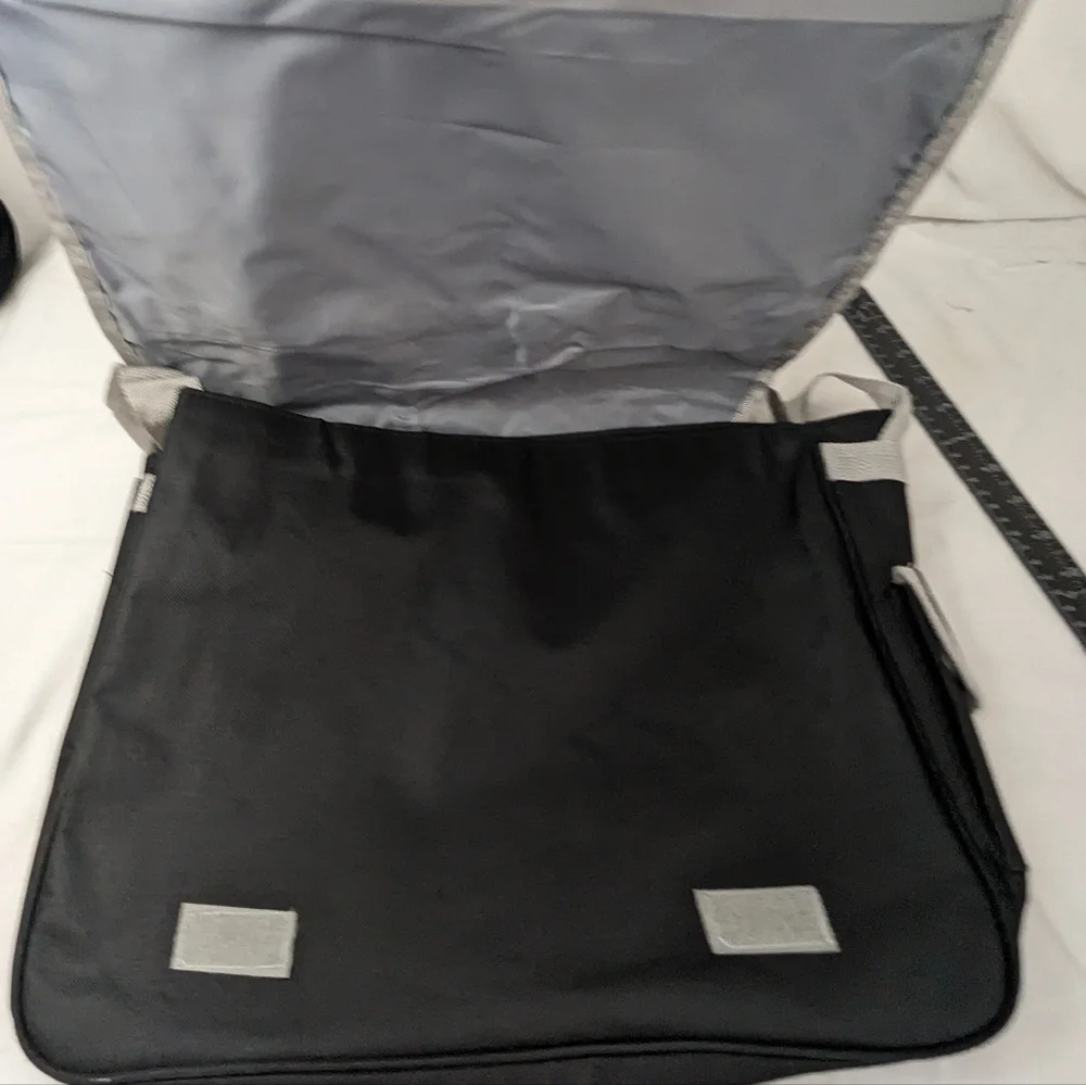 National Geographic Computer Satchel Bag